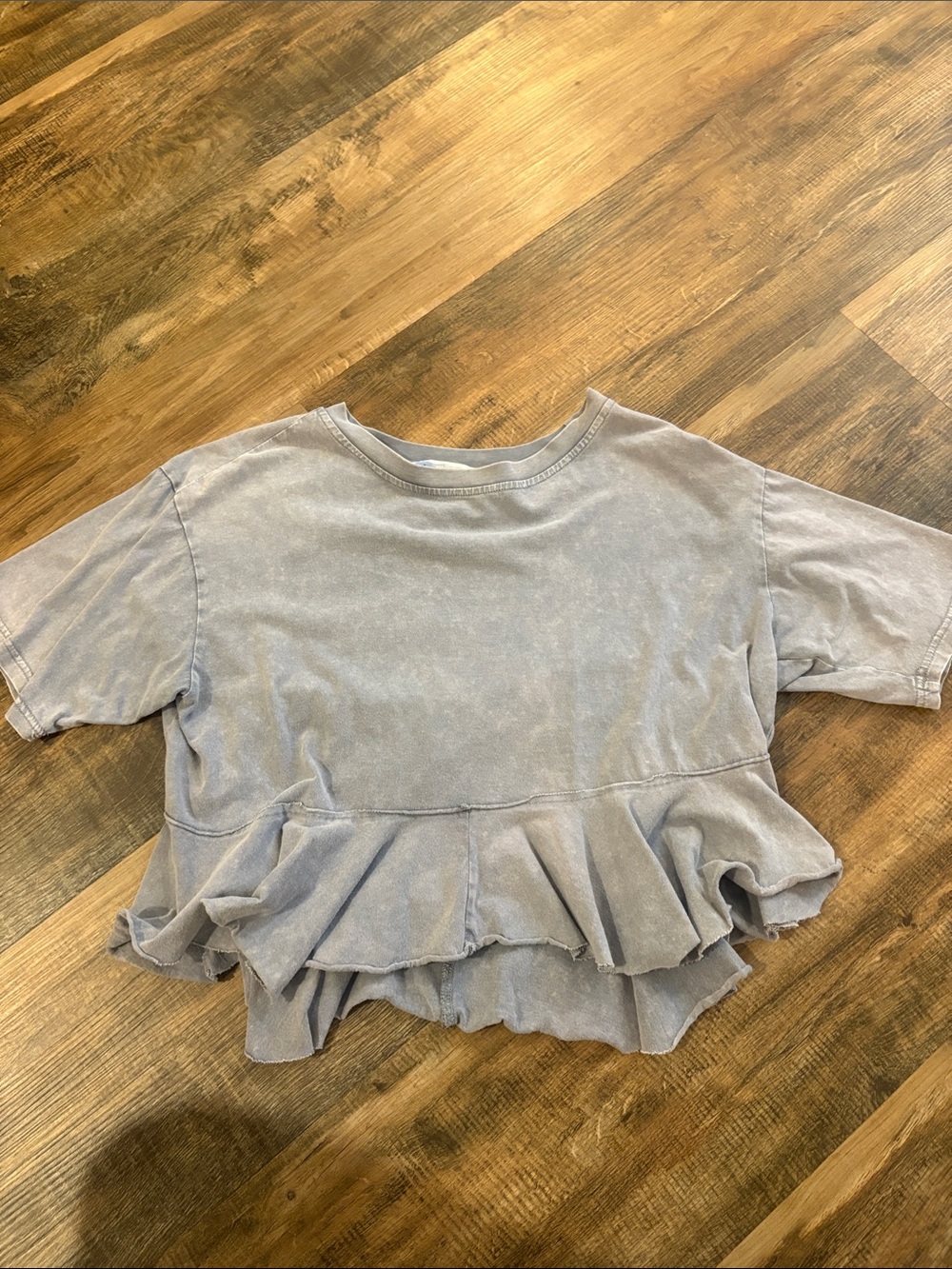 Big Water Blue Sky Soft Washed Tee in Light Gray